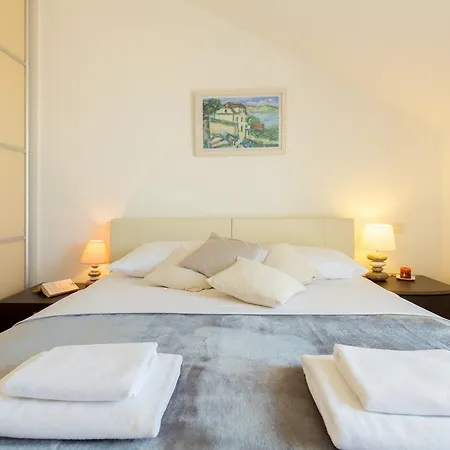 Apartman Hedera A16